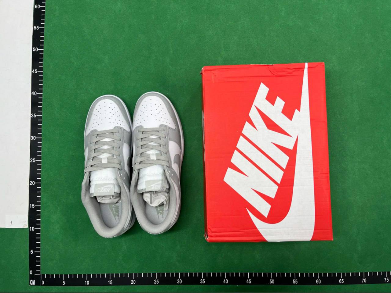 FK  Batch   Nike - Dunk Low Essential -6