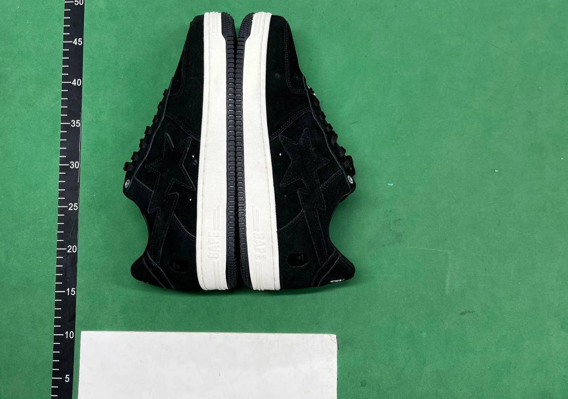 A  BATHING APE Bape ST -4