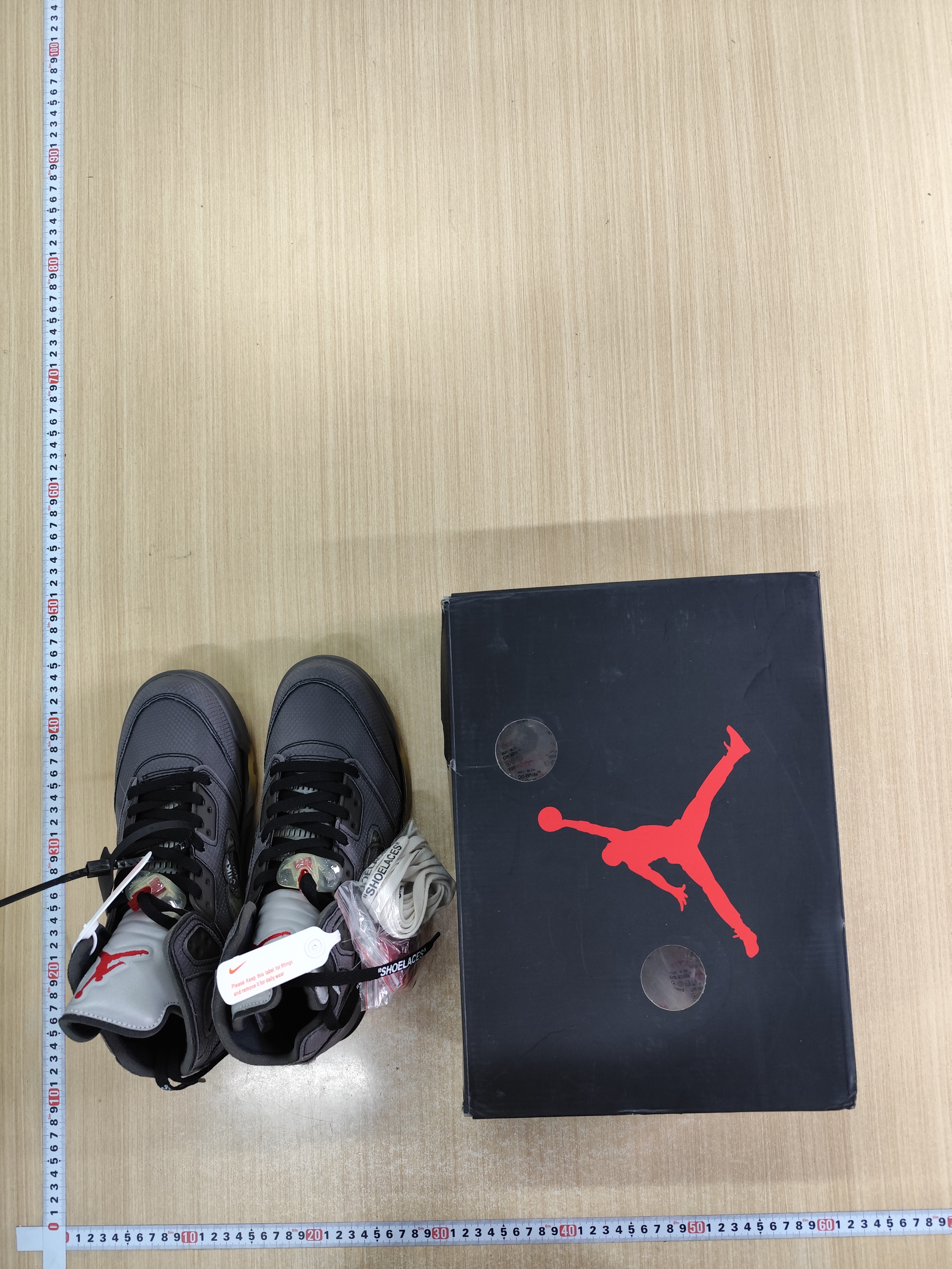 Jordan x Off-White Air Jordan 5 Retro  SP  "Sail" -3